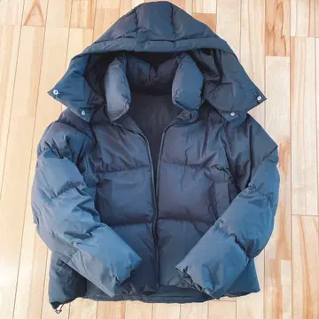 GU 블랙 다운 자켓 L 사이즈 여성용