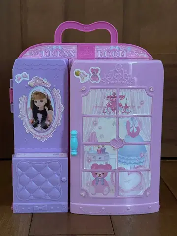 리카짱 하우스 드레스룸 옷장