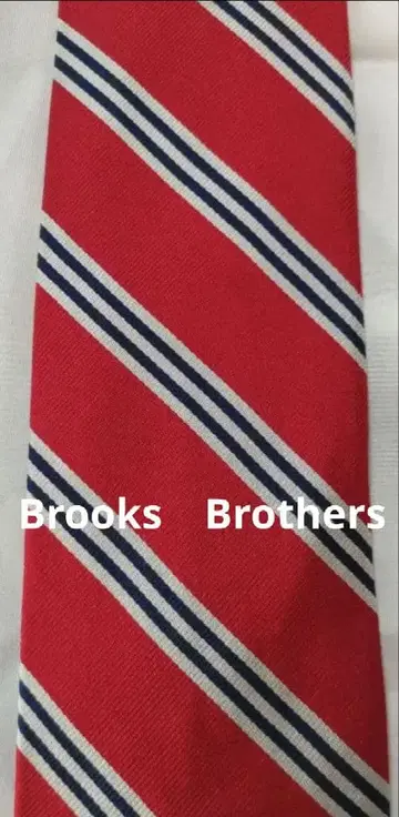 Brooks Brothers 레지멘탈 넥타이