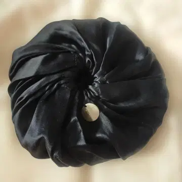 콜레트 마루프 스크런치 새틴 블랙