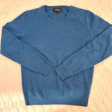 A.P.C. 파랑 크루넥 스웨터 S 사이즈