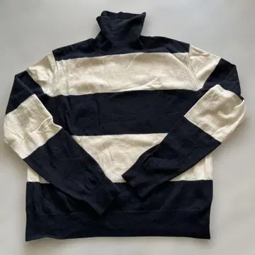 AURALEE 니트 터틀넥 보더 3