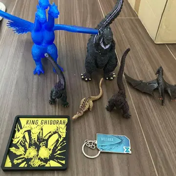 고질라 킹기도라 피규어
