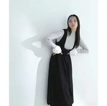 NATURAL BEAUTY BASIC U넥 플레어 점프 스커트