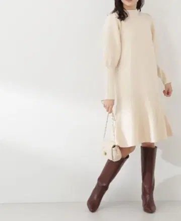 NATURAL BEAUTY BASIC 마톤 슬리브 미니 니트 원피스