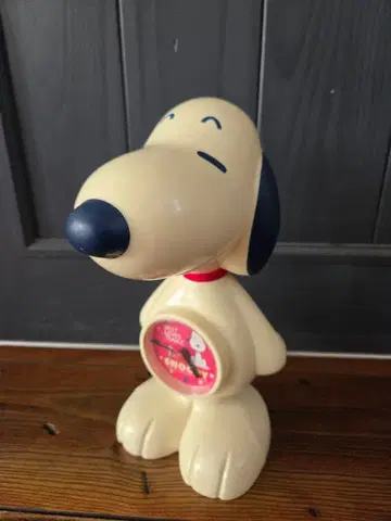 레트로 스누피 저금통 포함 탁상시계