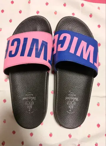 Twice TWICELAND 공식 샤워 샌들 여성용 24cm