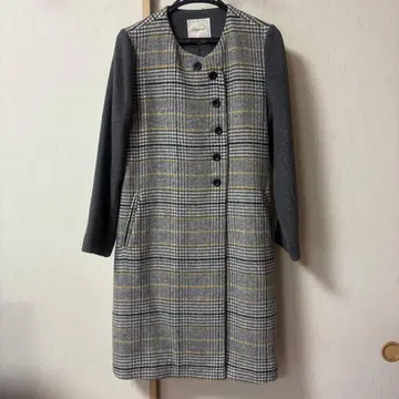 Golden Bear 체크 무늬 롱 코트 사이즈 M