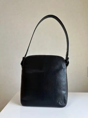 키타무라 블랙 가죽 숄더백
