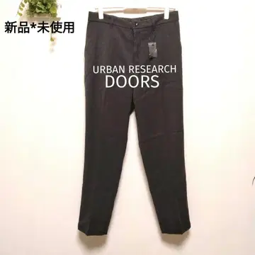 새상품* URBAN RESEARCH DOORS 차콜 그레이 슬랙스