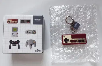 닌텐도 뮤지엄 게임 하드 키링 컬렉션 패미컴