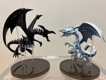 유희왕 붉은 눈의 흑룡 푸른 눈의 백룡 피규어 상자 없음