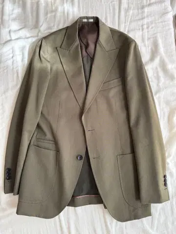 [ 한정 가격 ] A7 카키 자켓