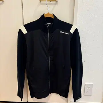 가격 인하 TaylorMade 네이비 자켓