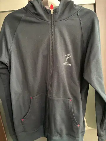 Titleist Performance Institute 블랙 후드티