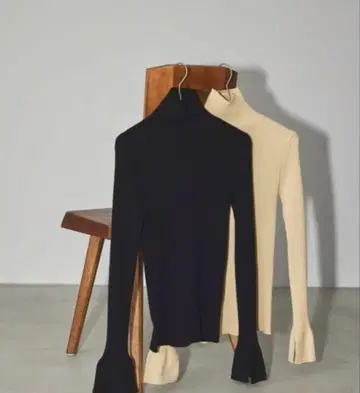 TODAYFUL 플레어커프스 립 니트 블랙 터틀