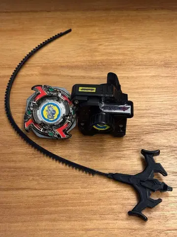 폭전슛 베이블레이드 드라군s 스톰 블랙 도금 버전