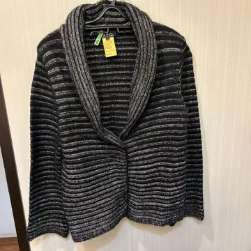 A.P.C.의 라메 겉옷