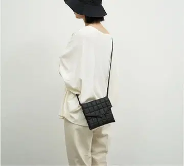 렌 REN 퀼트 베어 숄더백 미니백 S 블랙