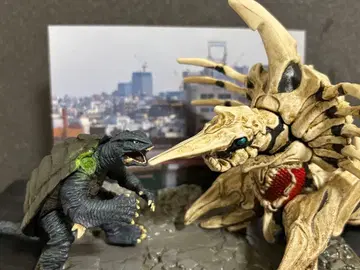 특촬대백과 가메라 레기온 피규어 재도색