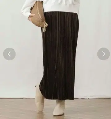 그레디 브릴리언트 벨로아 플리츠 타이트 스커트