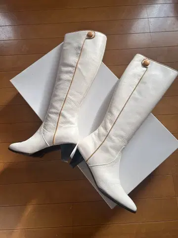 키타무라 화이트 롱 부츠 중간 힐