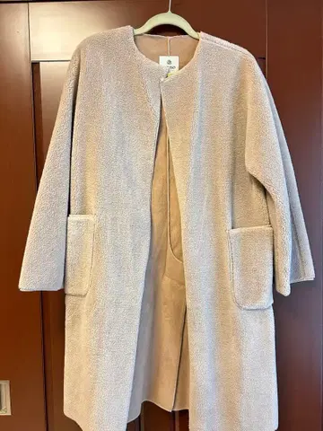 nano UNIVERSE 베이지 보아 자켓