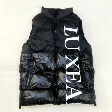 LUXE AKM PLUS 럭스 에이케이엠 플러스 로고 다운 베스트