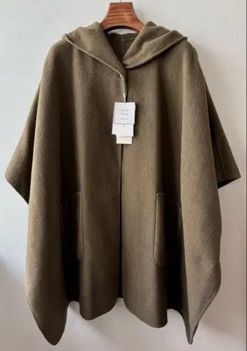 [택 포함 새상품] 미라 오웬 후드 부착 판초 접결 코트