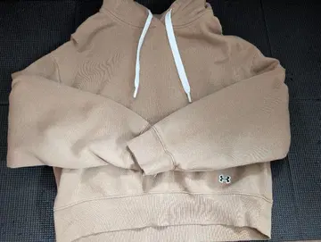 언더아머 베이지 크롭 후드티 우먼 MSize