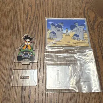 DRAGON BALL 드래곤볼 아크릴 스탠드 2세트