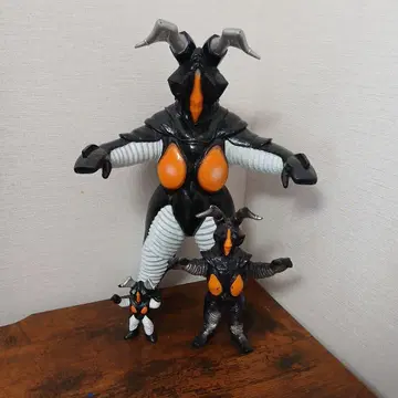 울트라맨 제튼 소프트 비닐 세트