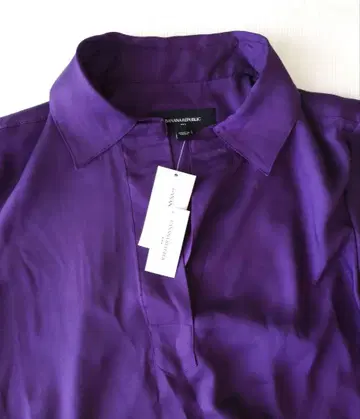 바나나리퍼블릭 V넥 퍼플