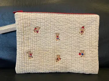 비오는날 파밀리아 콜라보 NOTE