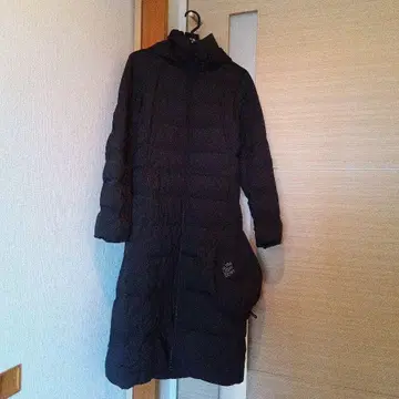 유니클로 울트라 라이트 다운 스트레치 롱 코트