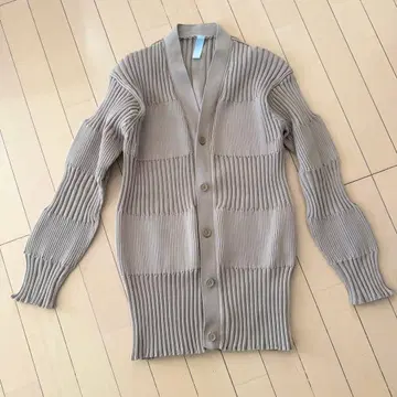 새상품급 CFCL 베이지 리브 긴팔 가디건