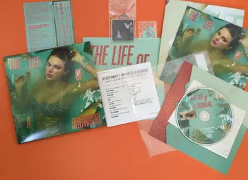 테일러 스위프트 The Life of a Showgirl CD