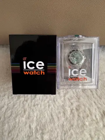 미사용 새상품 [ ICE watch ] 손목시계 그린