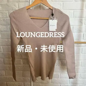 새상품 LOUNGEDRESS 라운지 드레스 베이지 V넥 니트