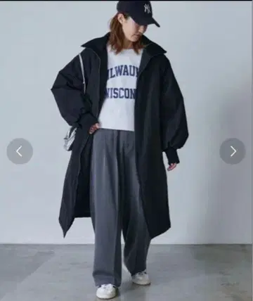 새상품 차오패닉 스탠드 카라 몬스터 코트 모즈 코트 충전솜 블랙