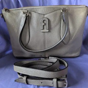 FURLA 그레이 2way 가죽 백