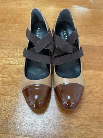 ILLEI 이레이 밴딩 스트랩 포함 펌프스 베이지 브라운