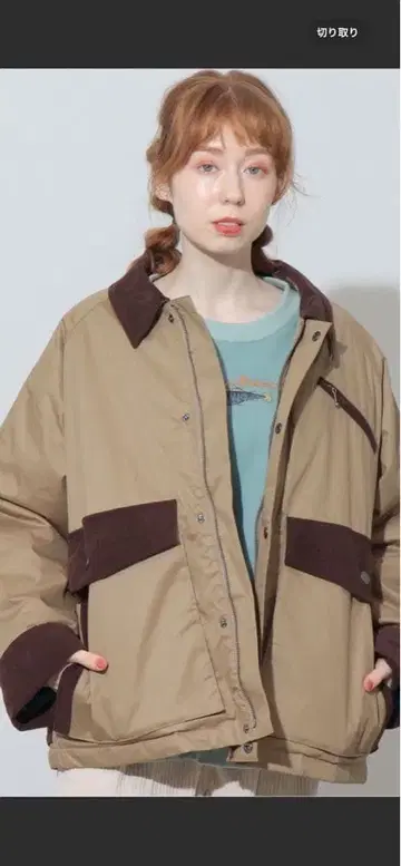 헌팅 코트 * 옷깃 코듀로이 * 안감 체크 * 프리 사이즈