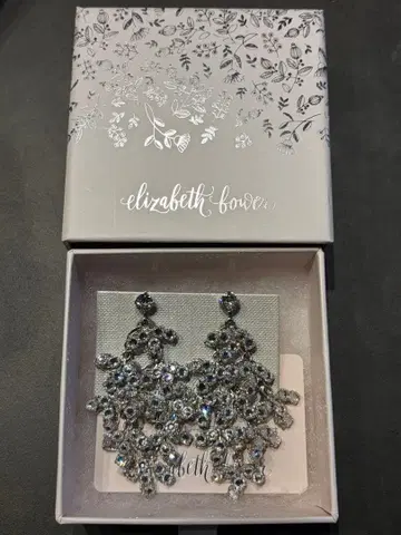 Elizabeth bower 엘리자베스바우어 귀걸이 샹들리에