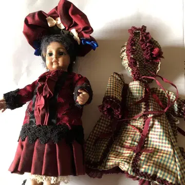 무라토 브뤼사크 루도트 17cm 의상의 빨간색과 블랙 인형 원피스 포함