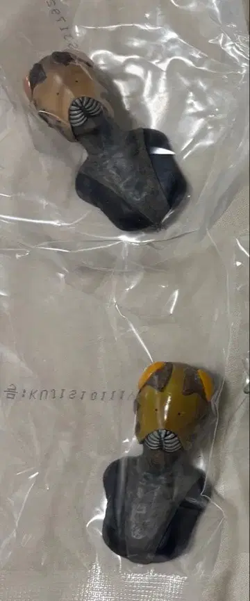 제일복권 울트라맨 괴수대전vol.2 괴수두감 핏토성인 2종