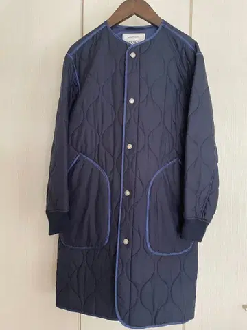 새상품급 코엔 OUTLAST(R) 밀리터리 퀼팅 코트 네이비 L