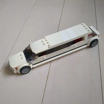 LEGO 리무진 화이트