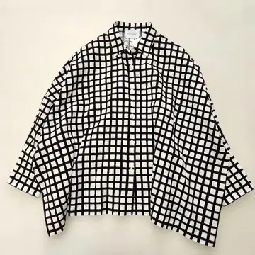 [택 포함 미사용] UNITED ARROWS 린넨 체크 돌먼 셔츠