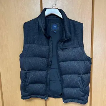 Gap 다운 베스트 ML 다크 그레이